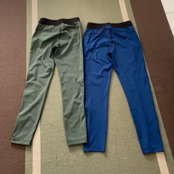 NWT and EUC Lot of 2 Athleta tights.sz S and M. SOLD OUT - Picture 6 of 7